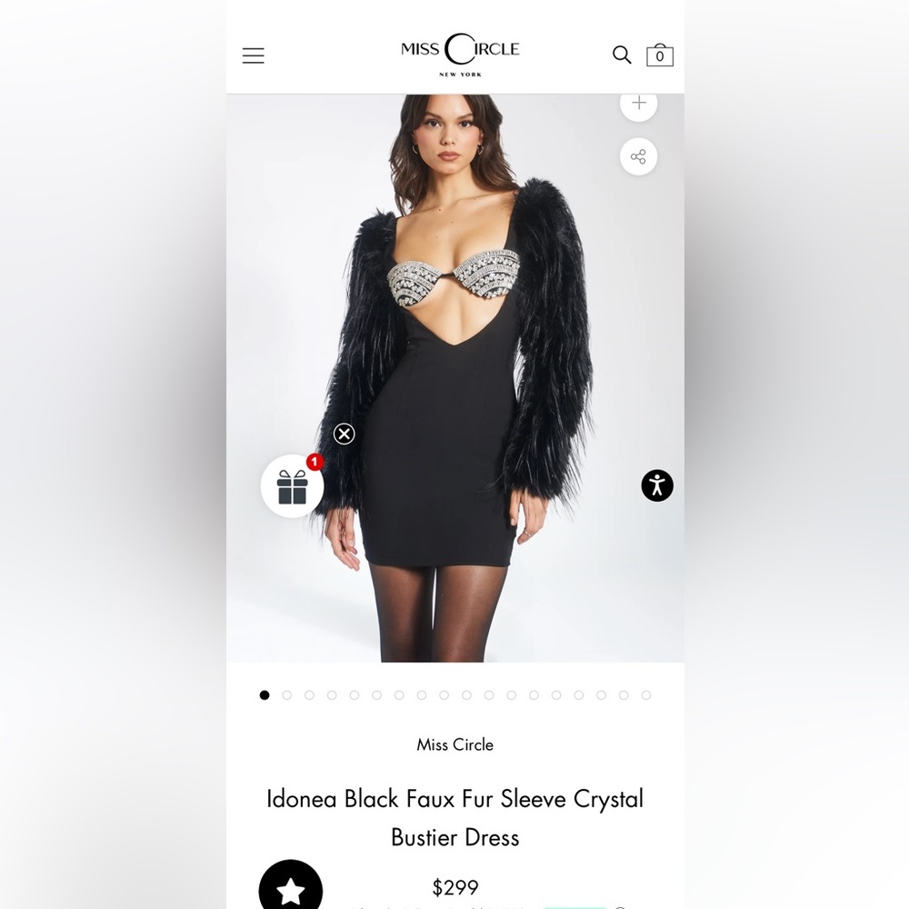 Miss Circle Idonea faux fur sleeve dress